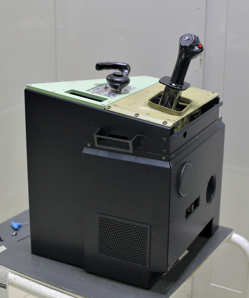  FSC A320 forward side console CPT ORIGINAL SIDESTICK 2